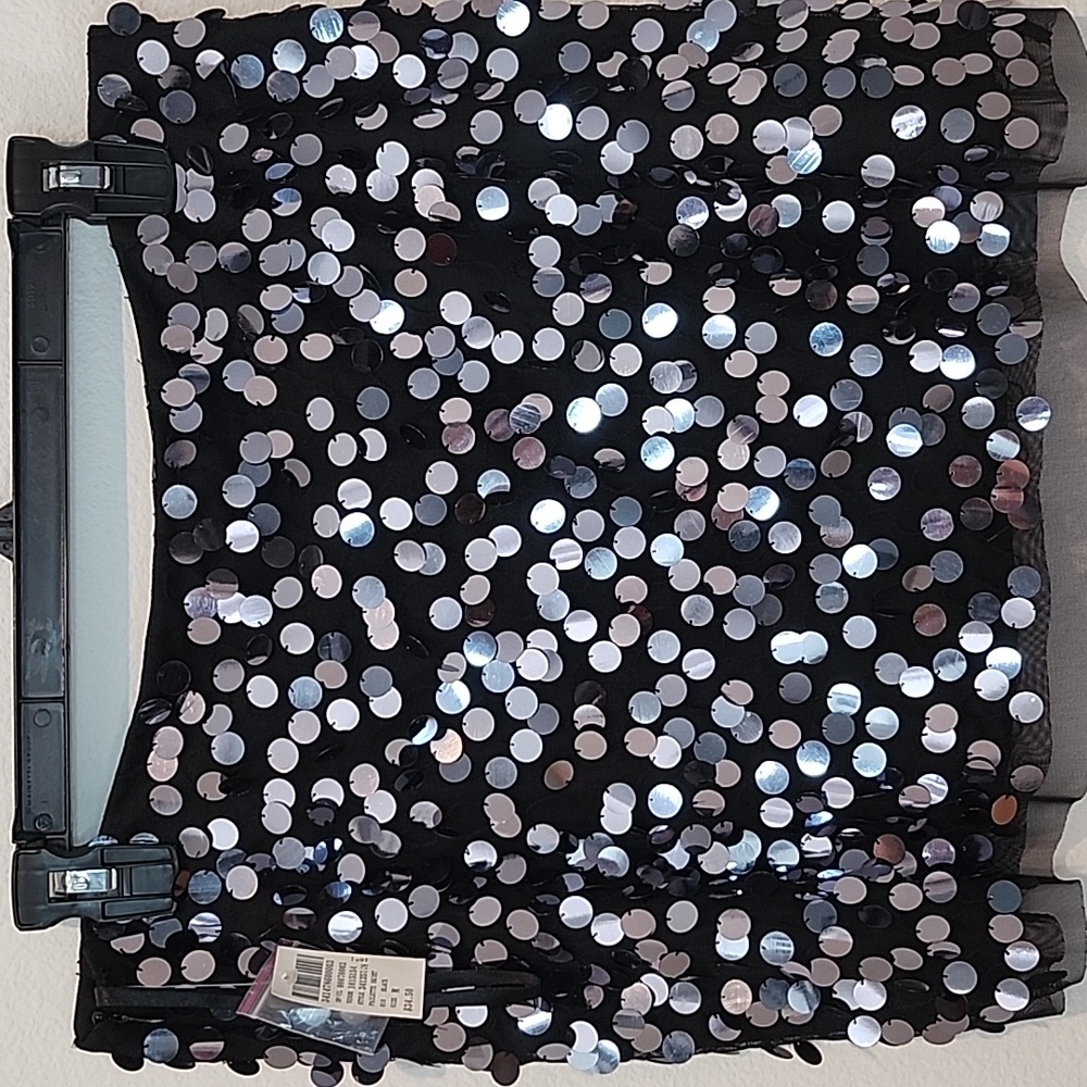 VINTAGE w/ Tags! Wet Seal black sequin skirt